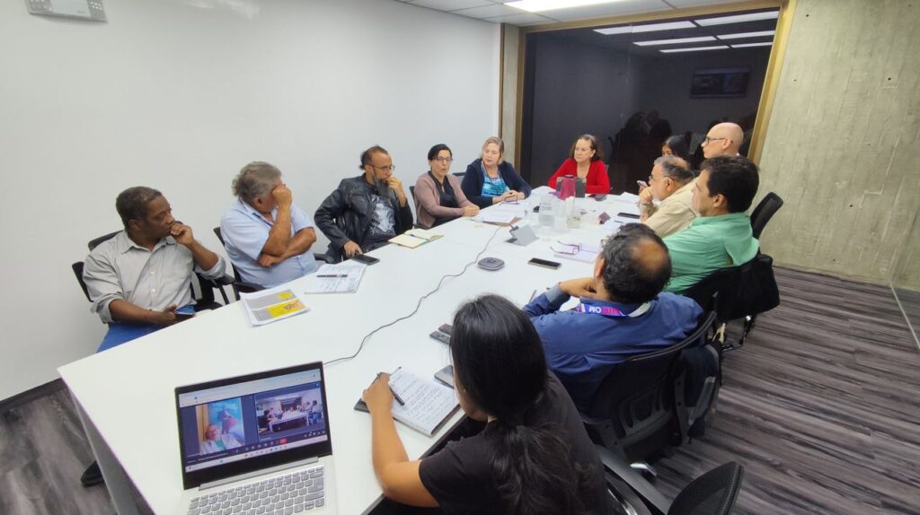 Investigadores del CELARG intercambian estudios sobre contexto venezolano